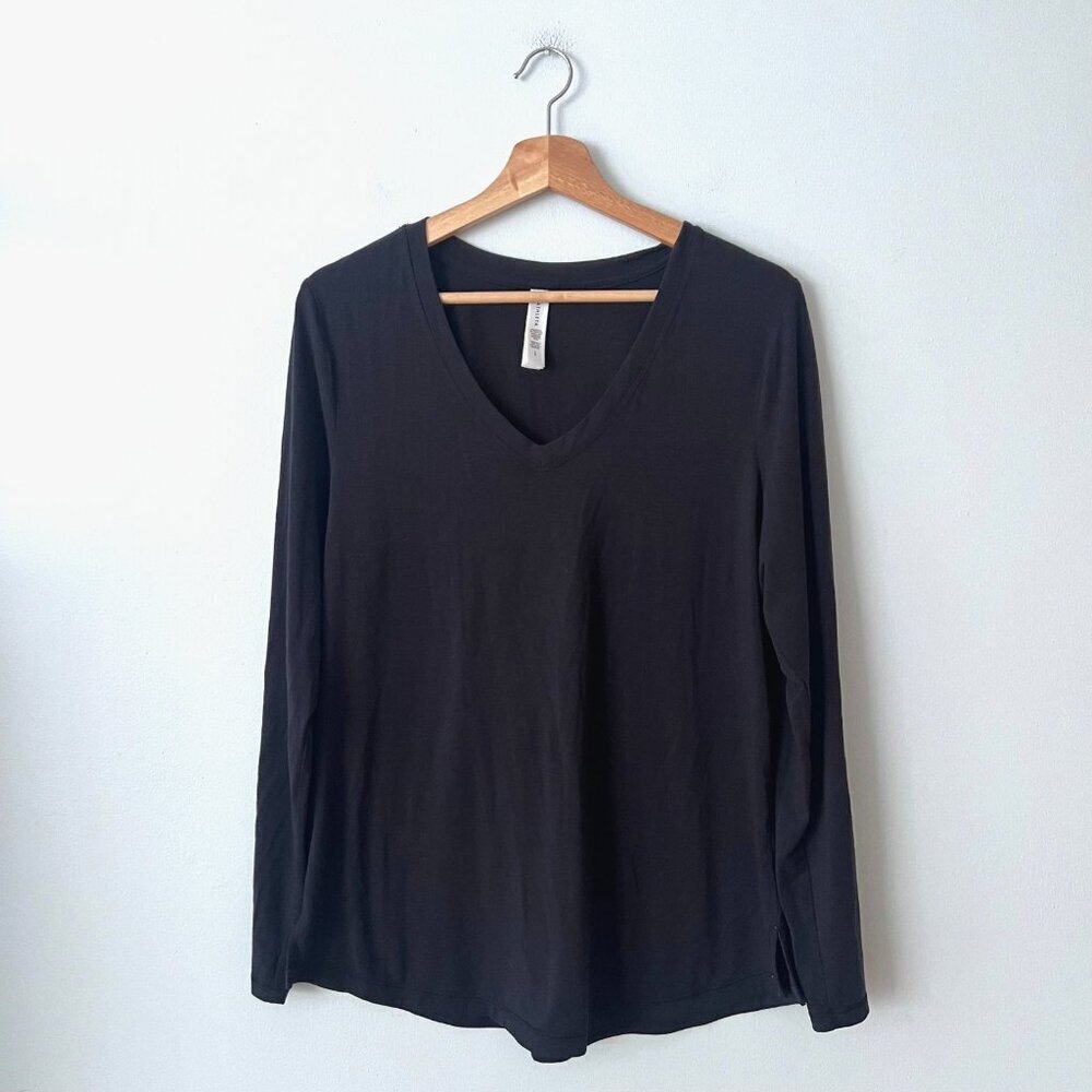 Athleta Essential V-Neck Long Sleeve Top Black Women's Size Large